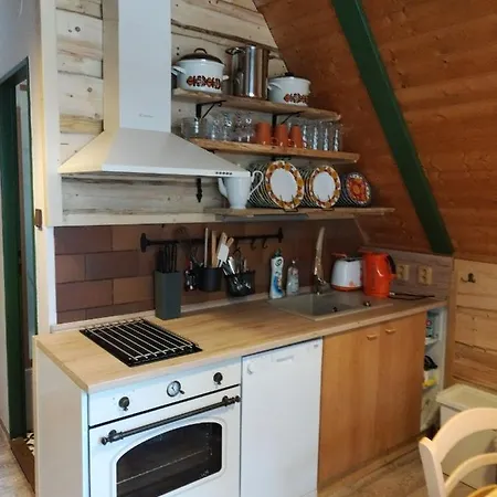 Cerna Ricka Apartment *